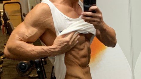 musclehunkbrad